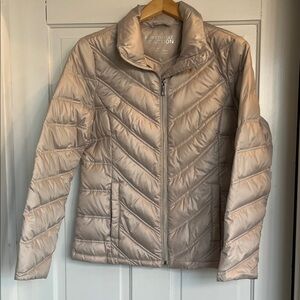 Kenneth Cole Women's Beige Lightweight Puffer Coat Size Medium